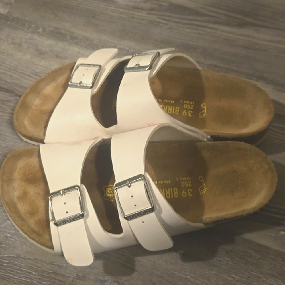 Birkenstock Women's White Slide Sandals - Picture 5 of 5